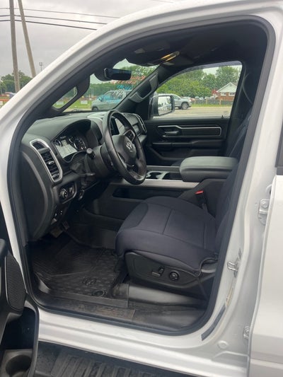 2021 RAM 1500 Big Horn Crew Cab 4x4 5'7" Box