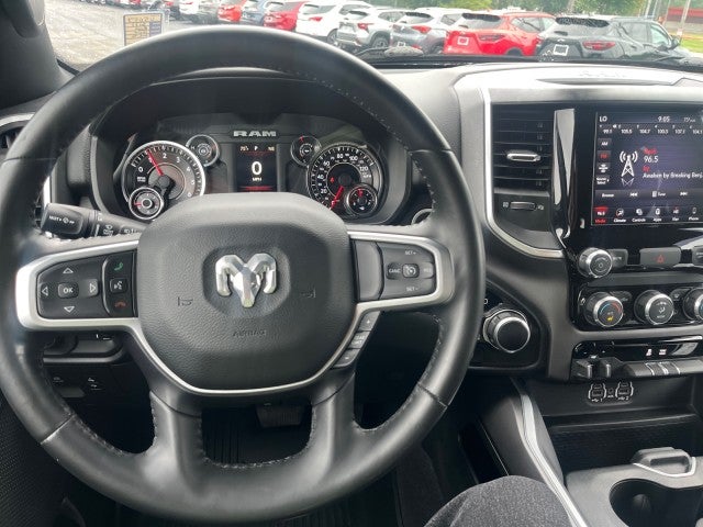 2021 RAM 1500 Big Horn Crew Cab 4x4 5'7" Box