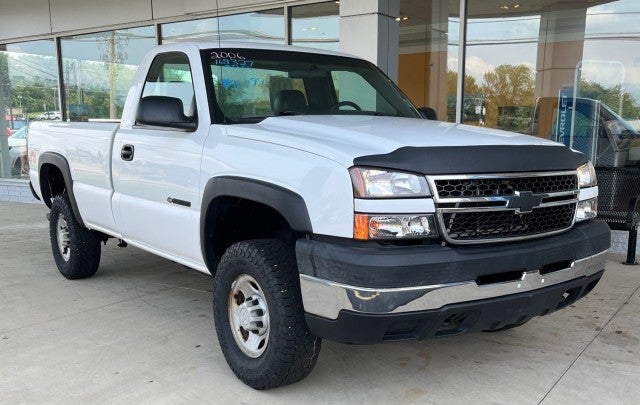 Used 2006 Chevrolet Silverado 2500HD Work with VIN 1GCHK24U36E138200 for sale in Hillsboro, OH
