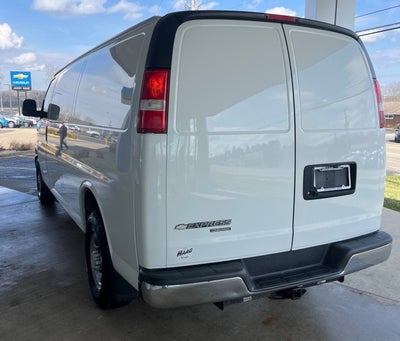 2016 Chevrolet Express Cargo 3500 Base