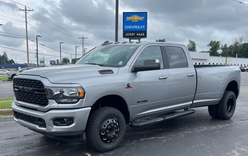 2022 RAM 3500 Big Horn Crew Cab 4x4 8' Box