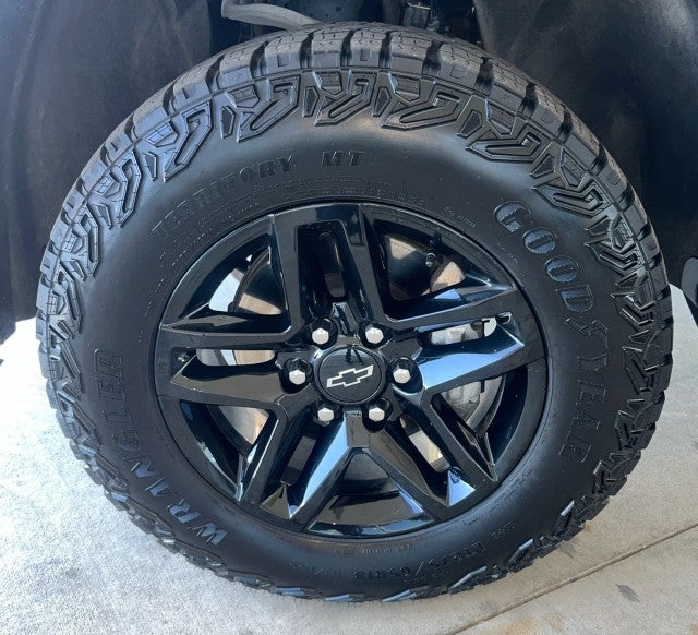2024 Chevrolet Silverado 1500 Custom Trail Boss