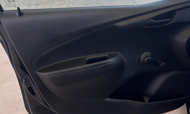 2016 Chevrolet Spark LS - Photo 6
