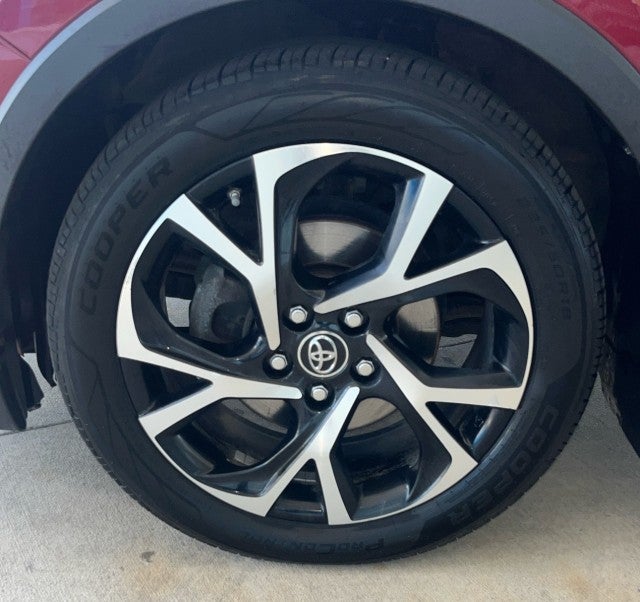 2018 Toyota C-HR XLE